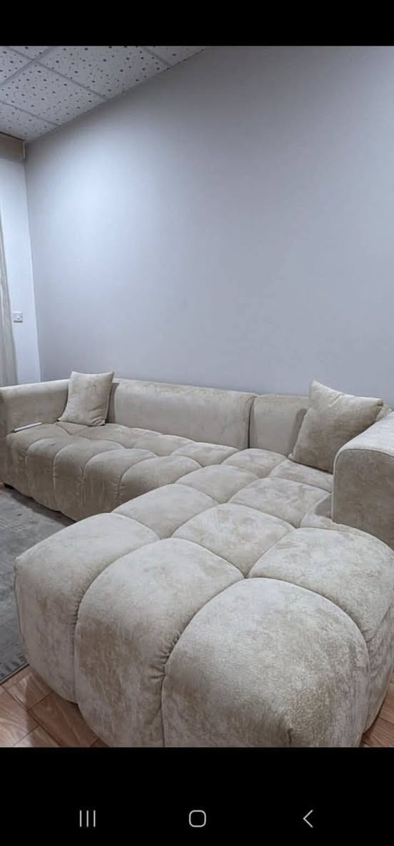 🛋️ ​🛋️ عرض لمدة ثلاث ايام فقط اخاص بشهر رمضان  : سارع بلحجز  الفخامة والمتانة ب 55ألف فقط! مستعدون لتبديل القديم بالجديد 
​جدد بيتكم بأحدث موديلات التخم والديوان العراقي بمواصفات "درجة أولى" وسعر لا يقبل المنافسة.
​✨ لماذا تختار منتجاتنا؟
​الهيكل الخشبي: مزيج من خشب الجاو والروسي الأصلي لضمان القوة.
​القاعدة: بلوك أسود سمك 16 ملم (تحمل عالي جداً).
​الحشوة: إسفنج مميز (ضغط عالي) لراحة تدوم طويلاً.
​القماش: أرقى أنواع الأقمشة التركية بألوان وملمس عصري.
​🛡️ ضمان حقيقي
​نحن نثق بما نصنع، لذلك نقدم لكم ضمان لمدة 3 سنوات على كافة الموديلات.
​🚚 التوصيل؟ علينا!
​لأهالينا في النجف الأشرف، التوصيل مجاني تماماً حتى باب الدار.
العنوان نجف سايدين نصر ميلاد معرض تبارك الرحمن *********** 
ما عليك فقط تتصل واحنة نجيك للباب ناخذ القياسات
