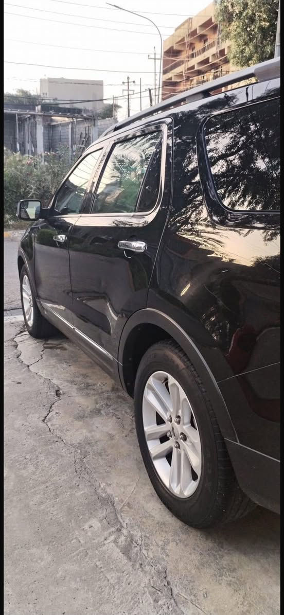 السلام عليكم
فورد اكسبلور المديل 2011

خليجي

فول موصفات 
فتحه 
شاشه 
محرك 3500

بدون حادث
محرك كير كله كفاله 

السعر 160

العنوان ديالى بعقوبه 

***********
