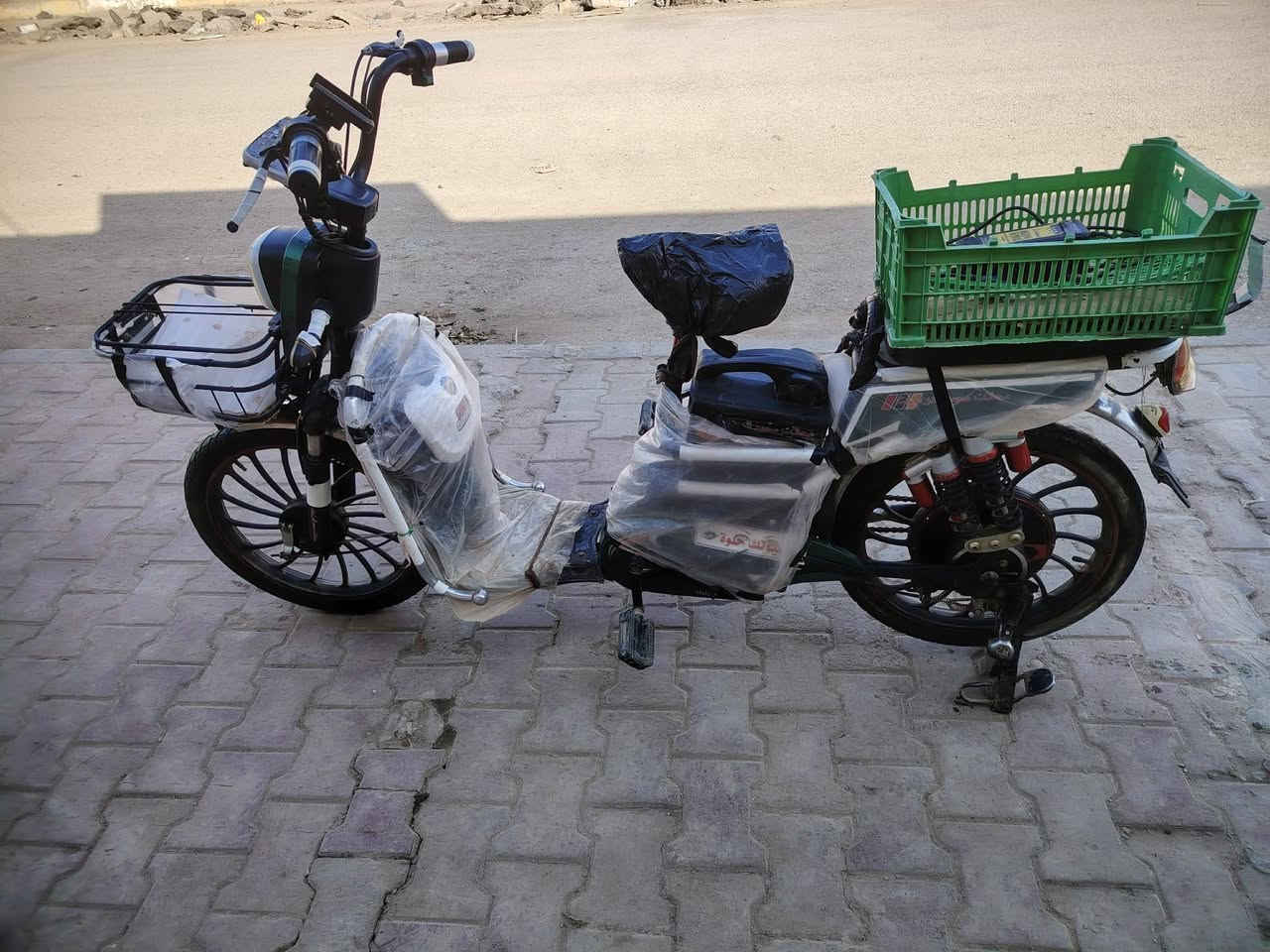 السلام عليكم
يوجد بايسكل شحن للبيع 
كلشي شغال بية بسعر 
٢٧٠ الف وبي مجال


**إذا كنت صاحب هذا الإعلان وتريد حذفه لأي سبب، رجاءا أرسل رسالة إلى الدعم الفني**