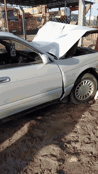 السلام عليكم سياره بطره رقم بصره
مكفوله قبل المكان سماوه للستفار***********
