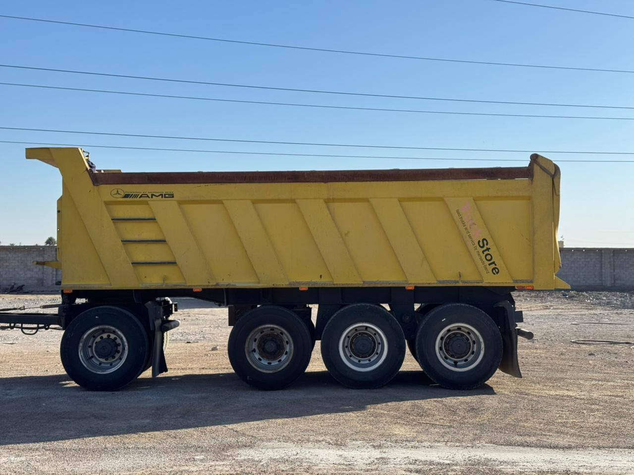 سلام عليكم
عربانه للبيع  طول ٧   شاصي ١٤ 
سرابس جي اف سوبر  
عمل بغداد 
تخم تاير عوزها زوج واحد 

***********
***********
