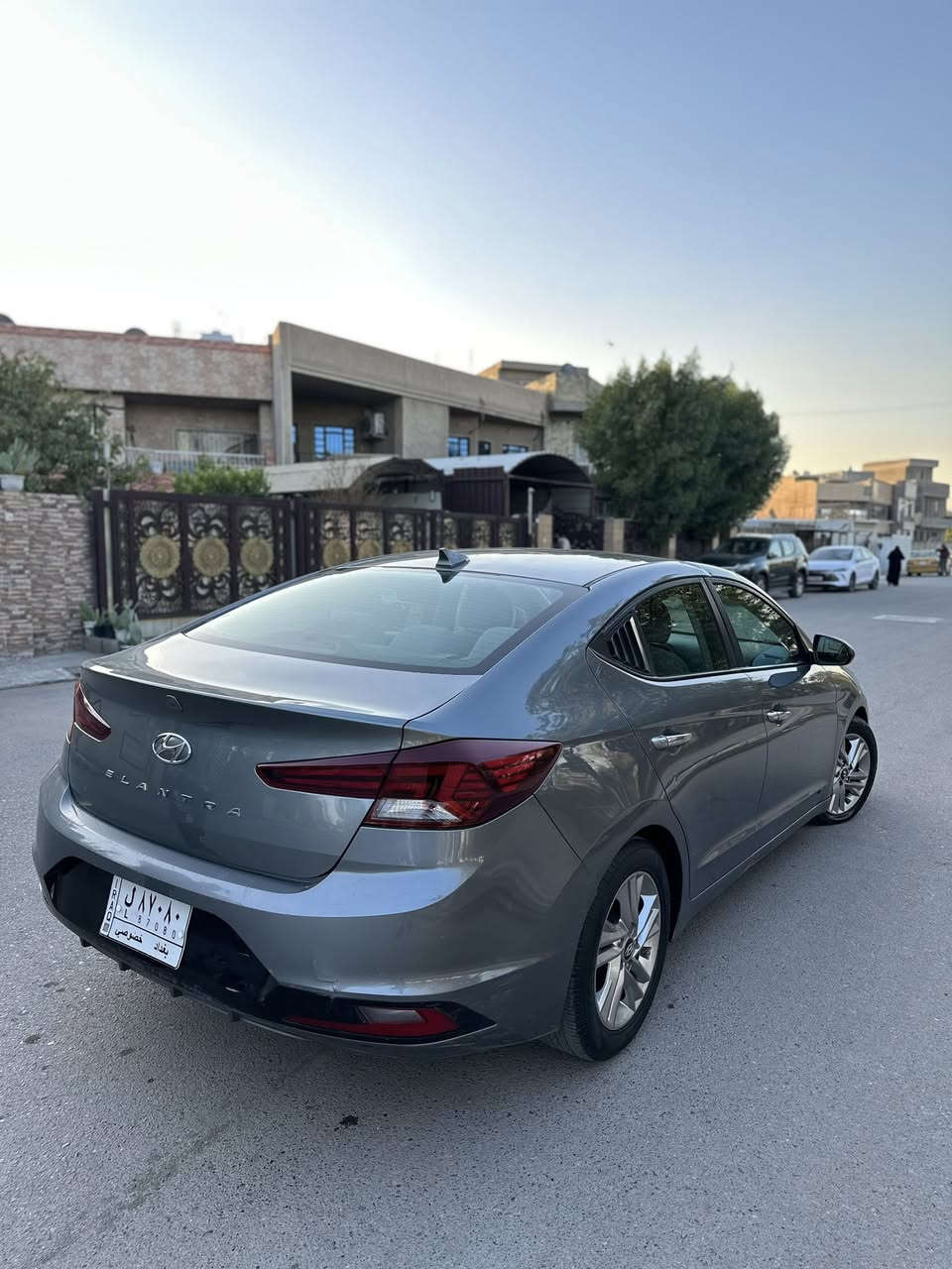 سلام عليكم
للبيع النترا 2019 رقم بغداد ب اسمي
مواصفات العادية معروفة
حادثها بنيد فقط وبيها بارد باب السايق موحلو صار وعدته صبغ ع كد البارد ومخلي صورته بالمنشور
گير محور AT 
مكينة مكفولة سونار بالمنشور
سيارة جديدة وجاهزة بدون اي نقص

السعر #127ورقة

مكاني بغداد الجديدة
‎ 0772 270 4434 مصطفى
