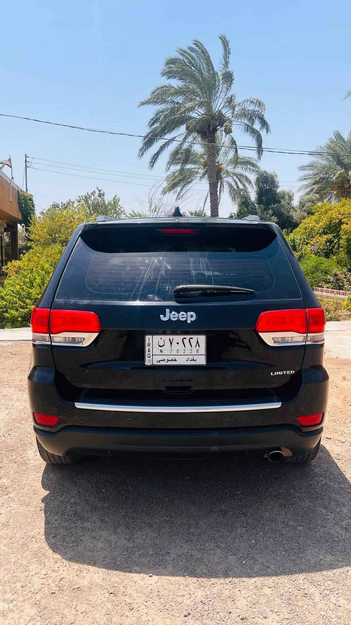 السلام عليكم 
جيب لاريدو 2017 رقم بغداد 
وبيه صبغ ٤قطع السونار مرفق بل منشور 
بدون ايرباك
كير ومحرك كفاله ولا برغي مفتوح بيهم 
فول مواصفات لمتد
تشغيل عن بعد
بنوراما
جنطه كهرباء 
كشنات جلد وكهرباء وتدفئه
فور ويل 
دركة هيتر
فول تحكم استيرن 
حساسات
جاهزه كير ومحرك وحداديه وتبريد وتدفئه
السعر 1٨٠ وبيه مجال 
مكان السيارة صلاح الدين الدجيل 
متواجد واتساب 
للستفسار تصل
***********
***********
