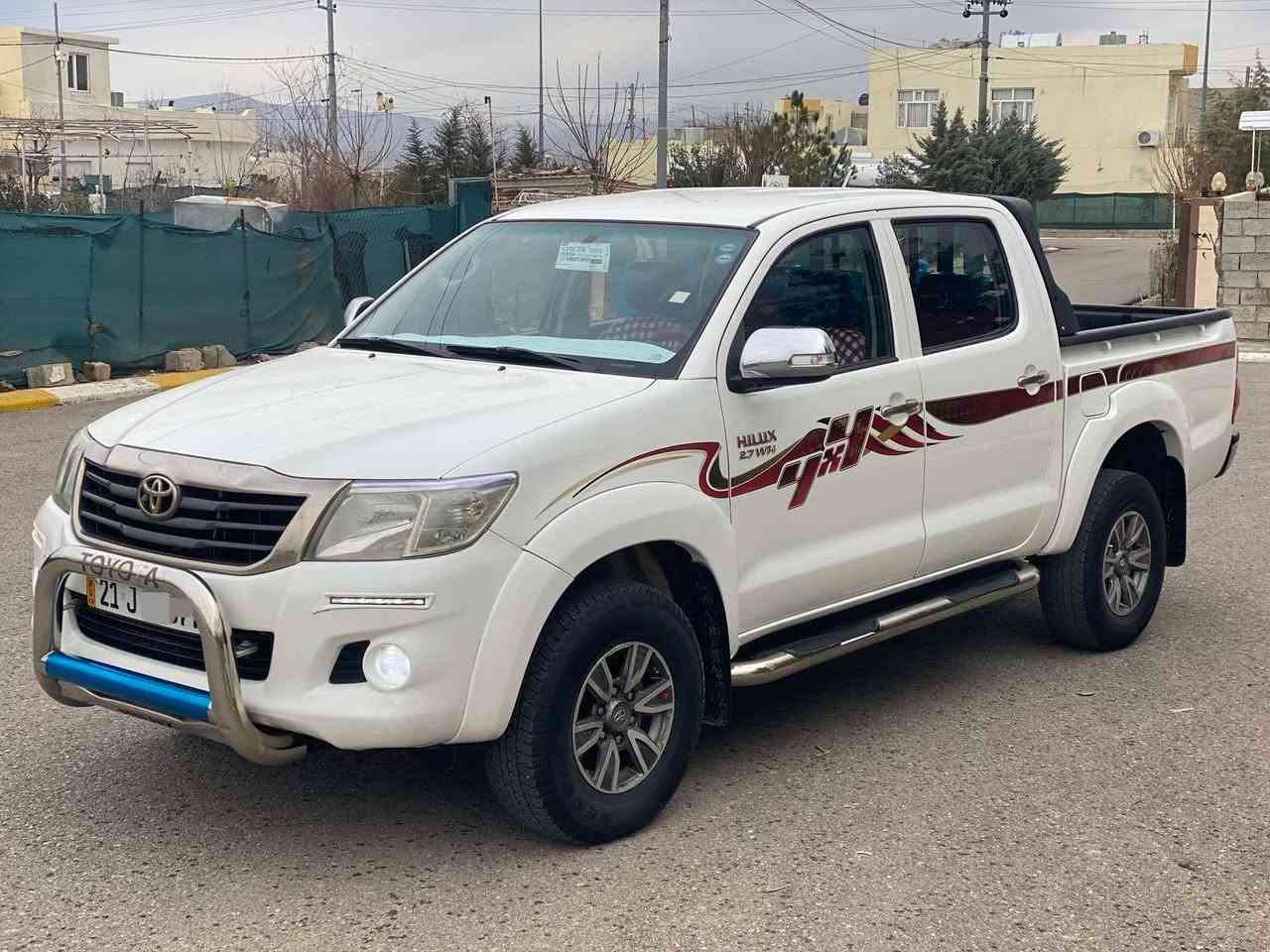 بەناوی خوای گەورە.
ماشاللە . لەماڵی هەموو لایەک
تۆیۆتا.هایلوکس.مەرزیە.2013 .سید نەهرۆ
دەعمی نیە.بۆیاخی. نیە.یەک پەڵە سارد زۆر بجوکی هەیە....ماباقی بەشەرت. 
.گێرو مەکینەی . بەشە رت .نەکراوەتەوە.سەنەوی تازەیە.2029..ژ.م.***********.ڤایبر.واتس.ئپ.لسرە السليمانية, العراق
