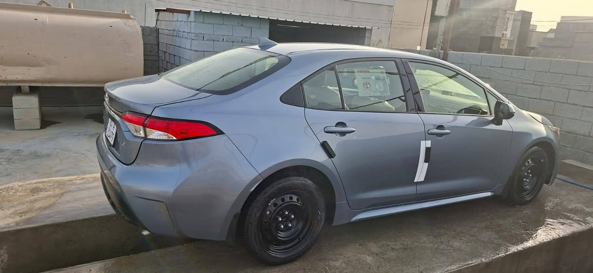 السلام عليكم عيني / كوريلا 2023 مكينه 2000 رقم ديالى السيارة بيها قطعتين بس للبيع ب مقدمه كون 75 وفوك والباقي قسط ***********
