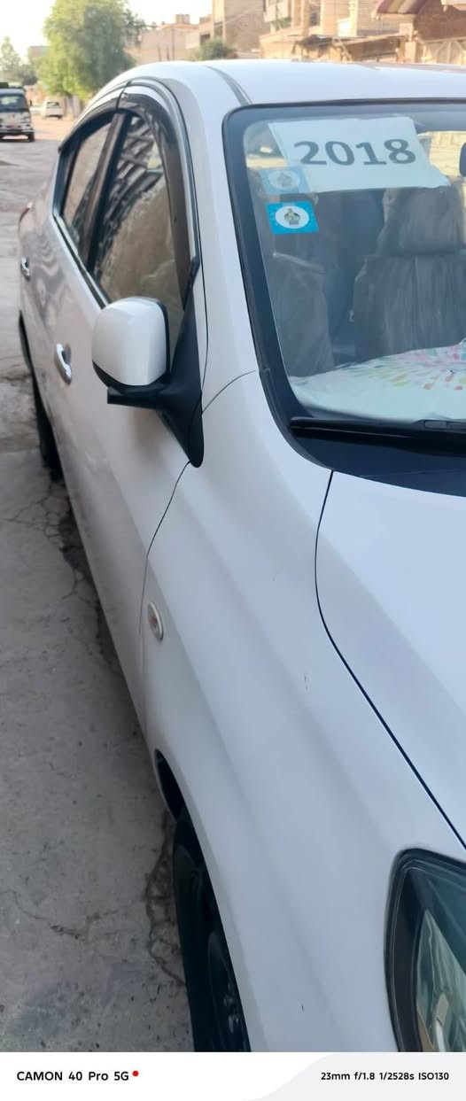 السلام عليكم
نيسان سني موديل 2018 هندي
سياره مكفوله من ضربه وصبغ بس الدعاميه الاماميه مصبوغه الجماليه فقط كير محرك تبريد كهربائيات كله مكفول 
سعر 100وبيه مجال بسيط 
رقم الهاتف ***********
