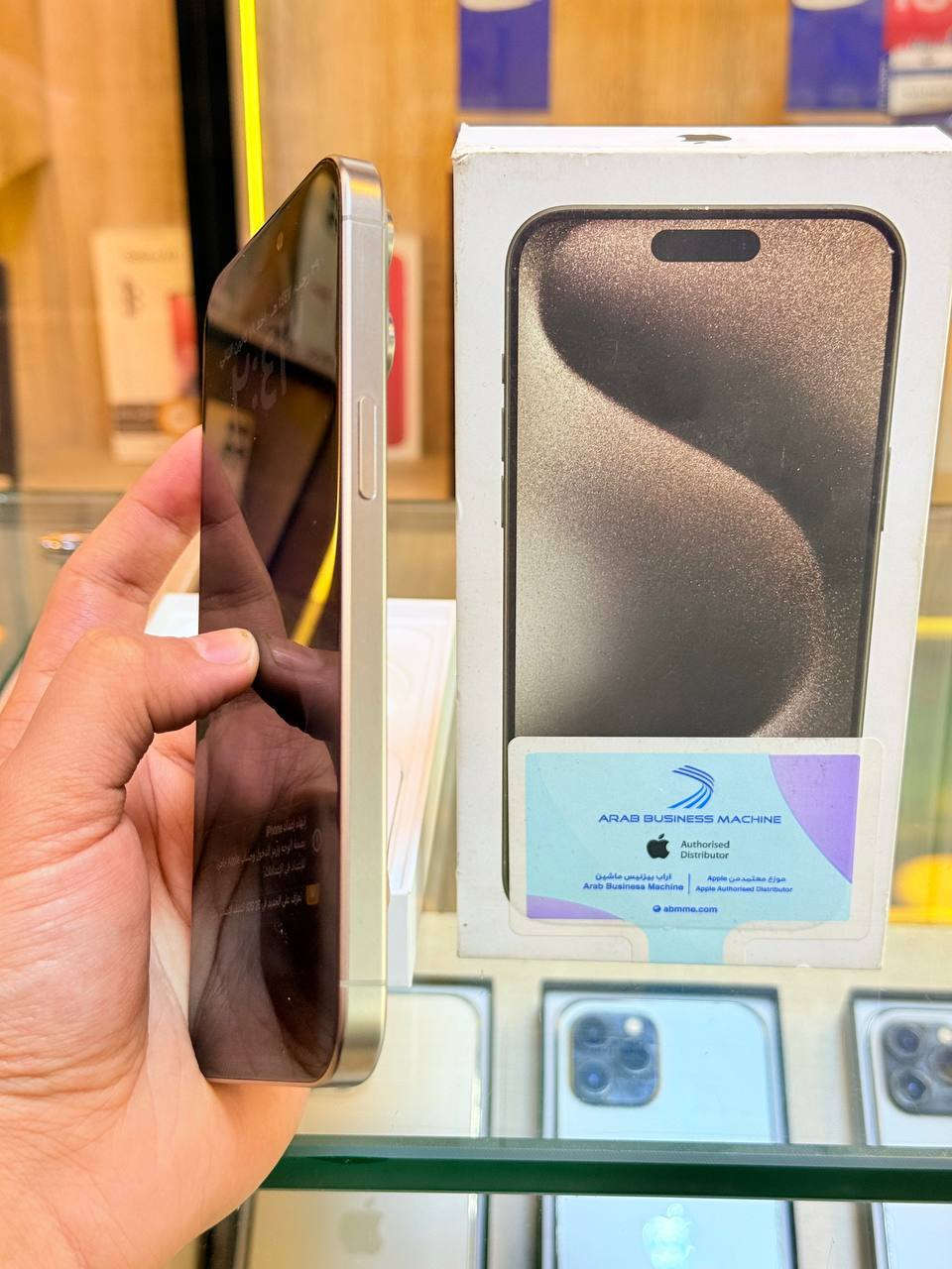 🛑🛑 تحديث الاسعار 🛑🛑
ايفون 15 بروماكس ذاكره 256 بطاريه 97 لون مميز عربي شرق اوسط ماستر جهاز نضافه 100‎%‎ كنما فاتحه بيدك من الكارتونه ممبدل بي شي وتر بروف عل حاسبه كله نورمل وبي ضمان 5 ايام فحص واستخدام مكاني بغداد البياع شارع 13 مركز الريس للموبايل
السعر مليون و50 الف
***********
