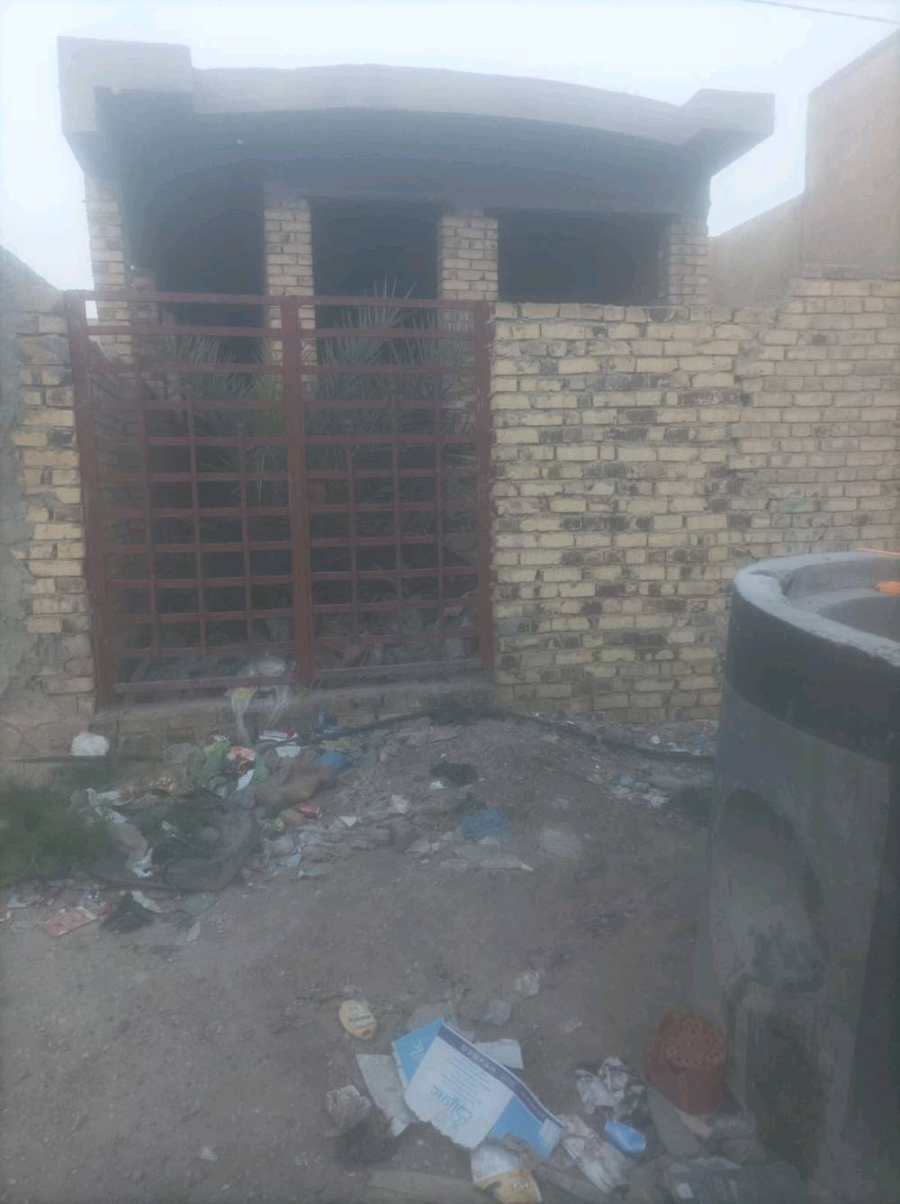 عقار طابو صرف هيكل مسقف 


المساحه 100 واجه 5 نزال 20 


الموقع:  شارع 80 مقابل شارع الهندسين 
قريب من الشارع العام ✨


عرض الشارع 20 متر 


للأستفسار 
***********