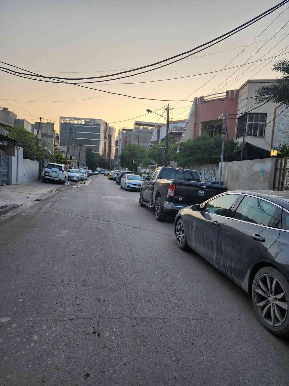 قطعة أرض للبيع كرادة قرب ساحة الواثق فرع مختبر السكندرونة
290م

واجه 8.15 سند مستقل 

***********
