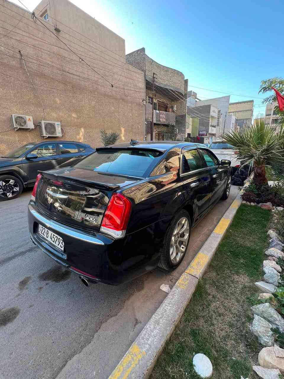 السلام عليكم 
الشايب للبيع او المراوس بجارجر GT او اوباما s🔥

Chrysler 300C 2016 black 

مواصفات السياره✅:
المحرك 3600
الداخل جلد اسود بلادي🖤
تدفئة وتبريد بالكراسي +تدفئة المقود(الستيرن)
حوامل أكواب تدفئة وتبريد
بانورما كاملة🔥
تو ويل المرغوب✅🔥
بردة خلفية🔥
كير طيارة 8نمر🔥
ممشى السياره 210km
تشغيل عن بعد🔥🖤
بجم عريض وكبس🖤
وباقي المواصفات المعروفة سيارة فول مواصفات 
السيارة جاهزة من كل النواحي كير ومحرك بشرط الفحص 
السيارة كندية داخلة كلين تايتل للعراق وهنا صار بيها 
جاملغ امامي وخلفي ثنينهن جهه السايق وحادثهن حيل خفيف 
وبيها بارد خفيف
 بجهه السكن تواصل ويايه وادزلك السونار✅🔥
السيارة على ايدي طالب جامعة وتخبل السياره ومنصوبة وحيل حلوة كلشي مصروف عليها دينار متصرف عليها وبالعافية ع ياخذها🤍
رقم السياره أربيل الجديد وهزه جديده مسويلها وبأسمي التحويل ثاني يوم🔥✅
#سعر الشايب:205وبيها مجال 
للاستفسار متوفر واتساب واتصال دائماً: ***********
