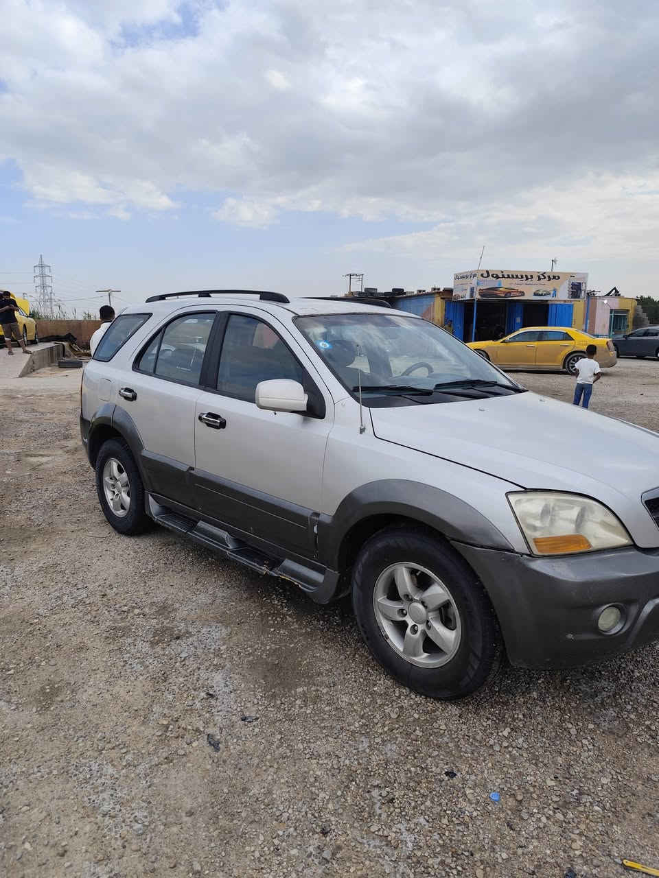 سورنتو 2009 للبيع
السياره بيه تجيه بالجهه عكس السائق بدون كص  

رقم انكليزي تحويل ثاني يوم 

سنويه لل 31 

جاهزه حداديه كهربائيات تبريد كلها شغاله 7 راكب 

مكينه 6 سلندر بيه بخار الكير مكفول 

موجود سونار بالسيارة 

السعر 63 وبيه مجال اذا اكو مراوس سوناتا او اوبتيما 

الاتصال ‏‪***********

المكان الناصريه / الرفاعي
