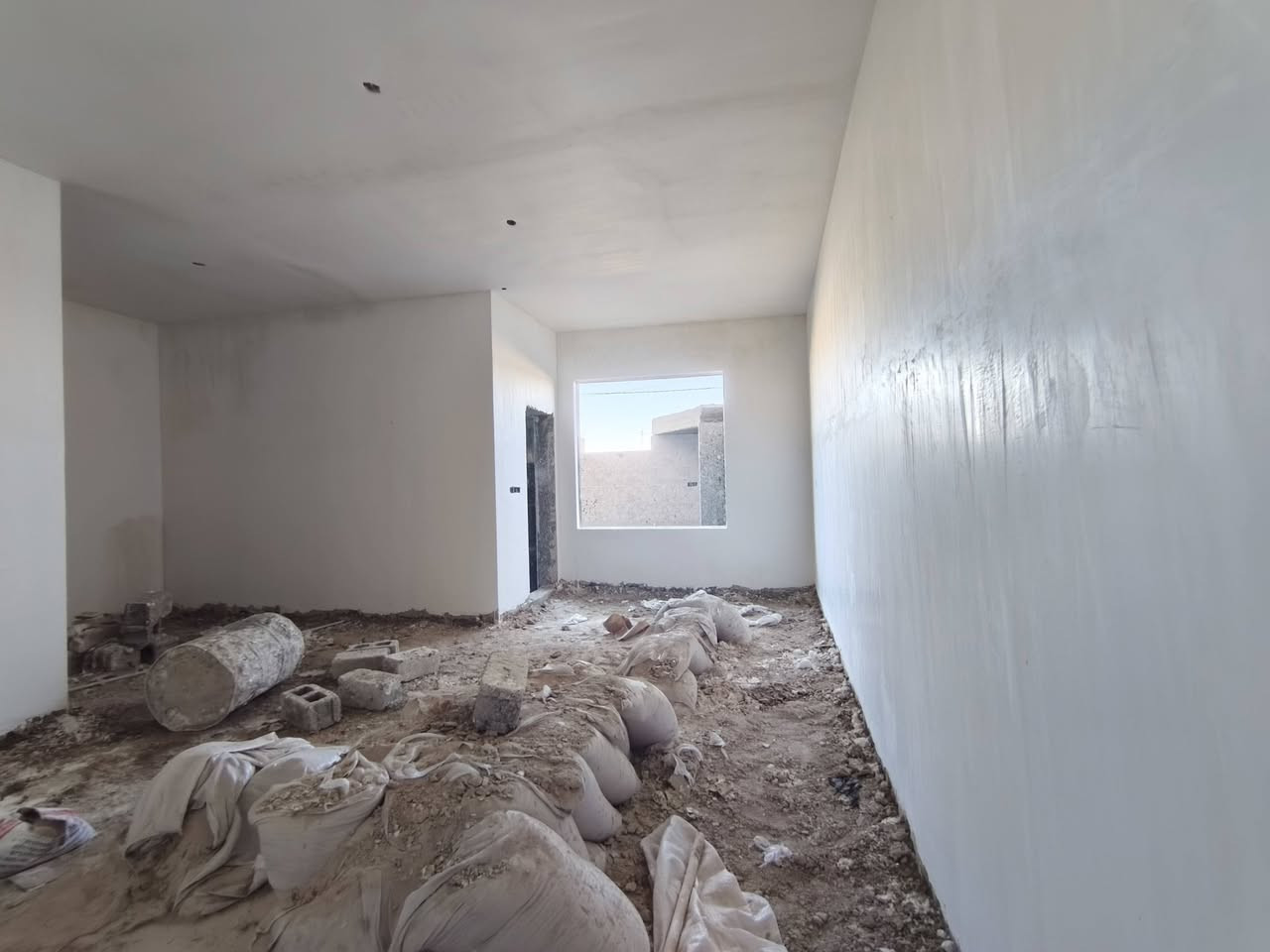 سلام عليكم كادر مصطفى بياض وجص شغل خلفات الفلوجه شغل درجه أولى واستلام مهندس جص وبورك  
 مبيت بل عمل لاستفسار  ***********من الله التوفيق
