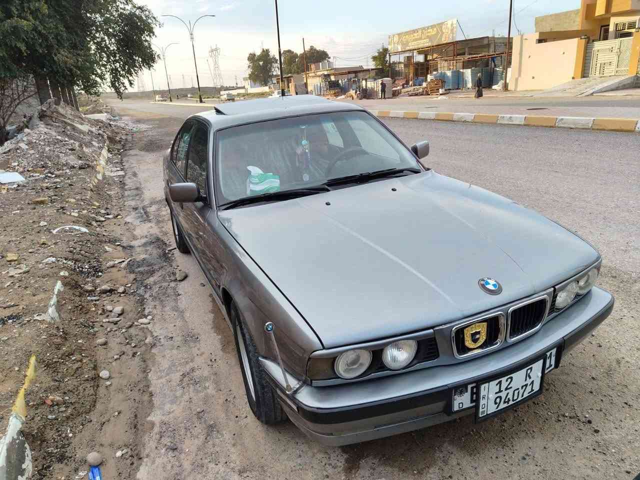 السلام عليكم
Bmw525  موديل1992

صبغ عام شرط بدون حادث محرك كبس 

طخم امامي وخلفي جديد 4جامات كهرب سلايت عطرعريض طخم تاير نضيف

شرط المحرك والكير والكهربائيات كلها شغاله

وشرط الوكالة والتحويل 

للتواصل على الرقم وائي استفسار

***********

سعر السيارا 75 وبيهامجال
أنا مكلف بلنشر

