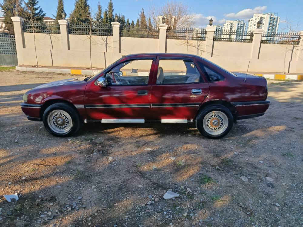 ماشاءاللة لەماڵی هەمولایەك
ئۆپڵ فیکترا 
مەکینە 20 
گێڕومەکینە بەشەرت 
ئاڕمی پلاستیکی سلێمانییە
ئاڕم ئەوەلیات موس بڕاوە بەشەرت 
تاقم تایەو ویلی BBS لۆکی لەژێردایە 
ناودەری زۆر زۆر جوانە 
سیدی ومکابەرەی زۆرشازی لەسەرە 
کارەبایاتی زۆرمەزبوتە 
سیعری 25$گەڵاو کەمێك معامەلە 
***********
*********** السليمانية, العراق
