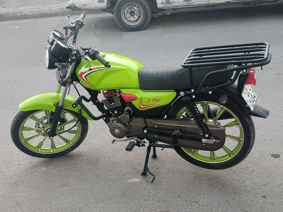 سلام عليكم دراجه شايننك رقم بغداد انكليزي سنويه بسمي شوكت ما تريد احولك  موديل25 ماشيه 55 الف استخدام نضيف جدا تجي وتشوفها وتفحص بعانك كل شي ما بيها جديده استخدمها من اروح للجامعه فقط لا غير سبب البيع عندي اقصاط جامعه دا اسدها بغداد, العراق


**إذا كنت صاحب هذا الإعلان وتريد حذفه لأي سبب، رجاءا أرسل رسالة إلى الدعم الفني**