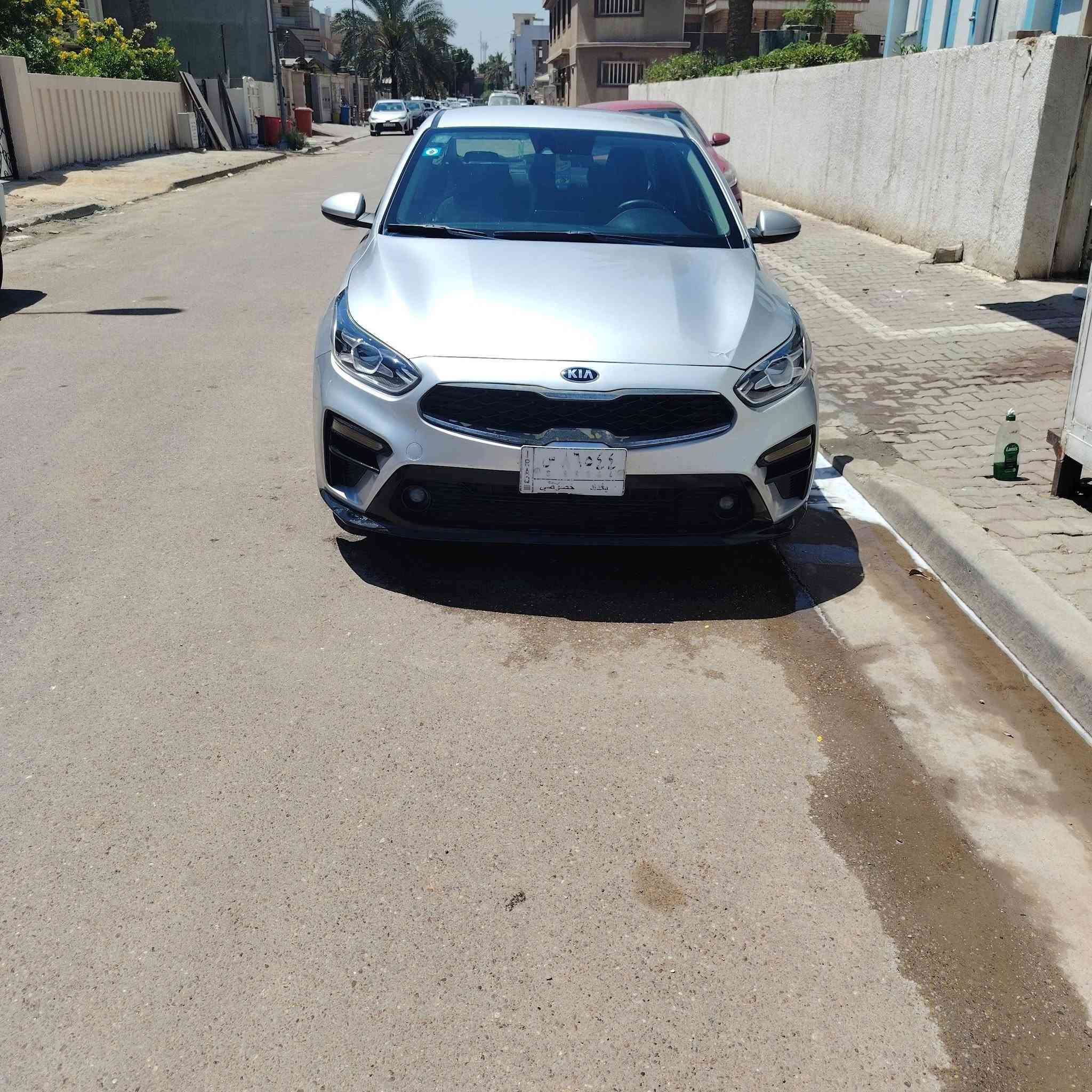 سلام عليكم كيه فورتي 2020 بغداد معوقين وكاله المعوق شاب السياره جاهزه السعر 105 مكاني اليرموك السياره حادثه مالت امريكه صفحه السايق مصبوغه السعر 105
***********
