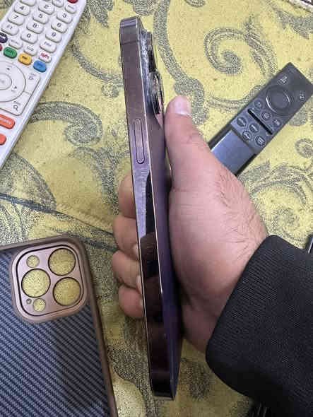 ايفون14برو ماكس
256
بطاريه83
الجهاز ماستر كامل ملحقات
فقط بي الضهر مكسور 
الباقي مكفول 
سعره775
***********
***********
مكاني ديالى الخالص
