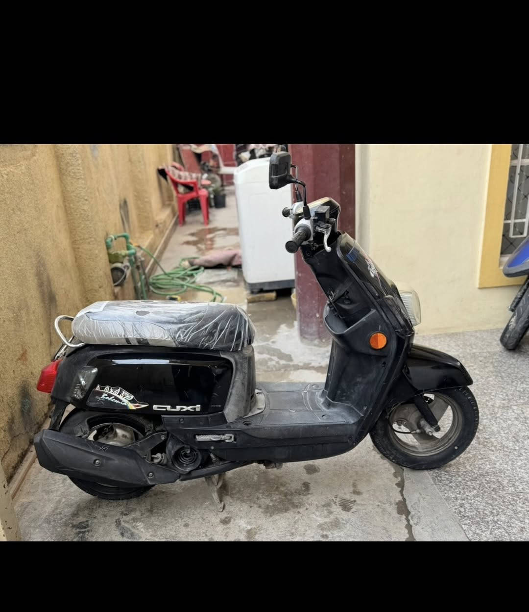 بوليس مسطره بلاديه دراجه كامله مابيها نقص للبيع ب ٦٥٠  مكان بغداد دوره شراي اتصل ‭***********
واتساب ***********
