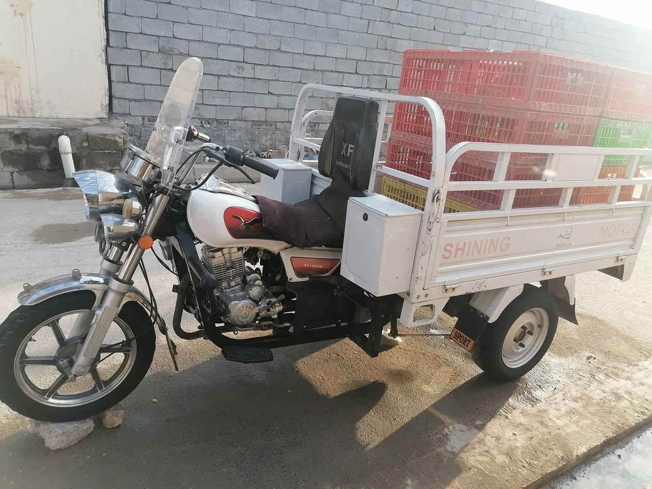 سلام عليكم ستوته موديل 2023 كامله من كلشي تحويل ثاني يوم سعر 3مليون وبيه مجال للاستفسار الاتصال عل ***********
