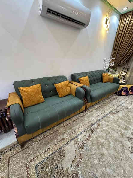 تخم تركي. نظيف مابيه اي عيب ٥٥٠ الف الإعلام قرب باب الحاره شارع مدرسة الندئ ***********
