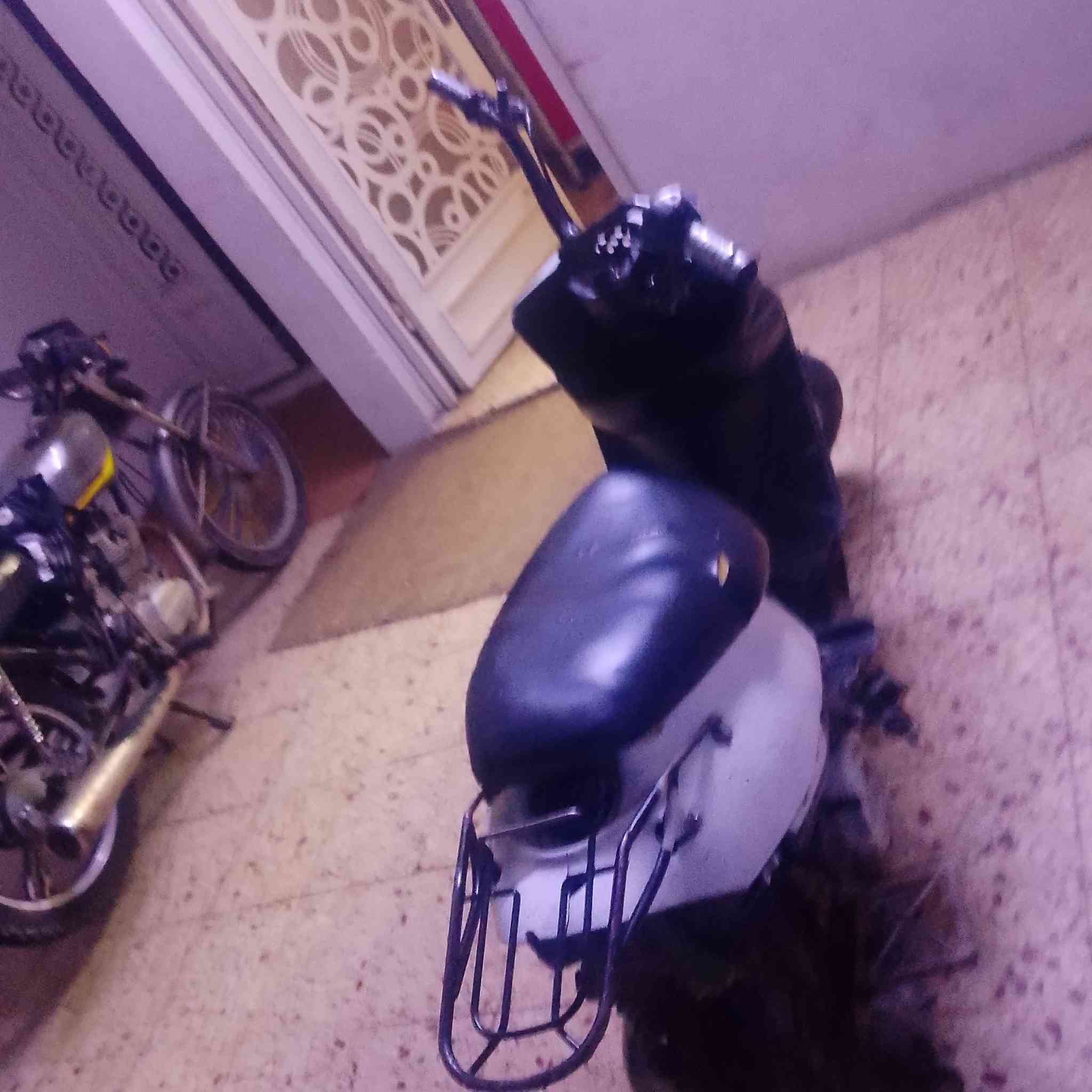 متاح مطور نحله 9, زروفة شاصي شرط مكينه خرسه شلعه فول مطور مل لعب سعر 175 وبي مجال مكان الموصل ايسر


**إذا كنت صاحب هذا الإعلان وتريد حذفه لأي سبب، رجاءا أرسل رسالة إلى الدعم الفني**