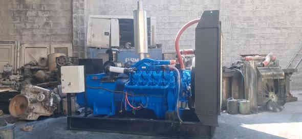 #وجبة جديدة اسعار مناسبة
سكانيا 143 حجم 010
سيت بلاد اوربي  
بمب كهربائي بلادي
توليد 480 كيفي
شاشه حمايه 
راديتر كلر جديد
عنوان فرع الأول ديالى خانقين 
فرع الثاني أربيل صناعه جنوبيه 
هاتف ***********
***********
***********
