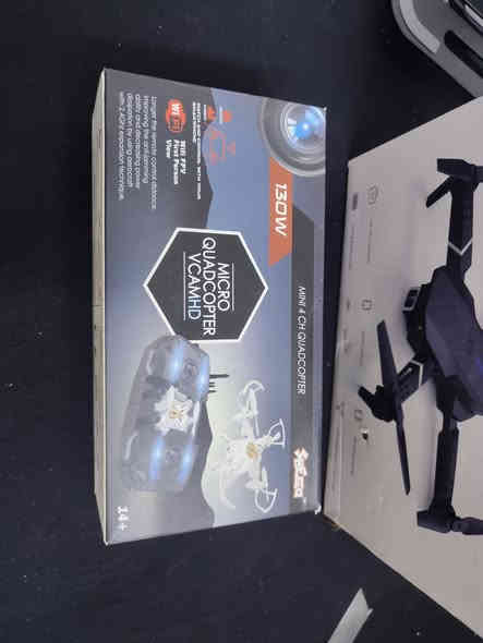 طائره درون بهل شكل للبيع
الخط مغلق راسلني واتساب ***********
