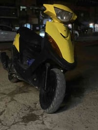 سلام وعليكم دراجه ماكس عدله 120بلاديه كامله وكلشي شغال مكينه ناعمه ونض...