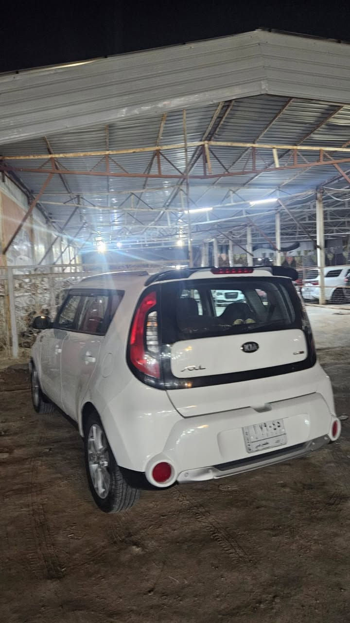 بسم الله الرحمن الرحيم 
رمضان كريم على الجميع 
ماكو هيج سعر بلاش بلاش
كيا صول موديل ٢٠١٥ محرك ٢٠٠٠ 
رقم بابل وارد امريكي 
بيه رشات صبغ 
كير ومحرك جدد. تبريد ثلج.   
حدادية وتخم جديدات 
السعر ٩٣ورقه $
 للاتصال ‭***********
