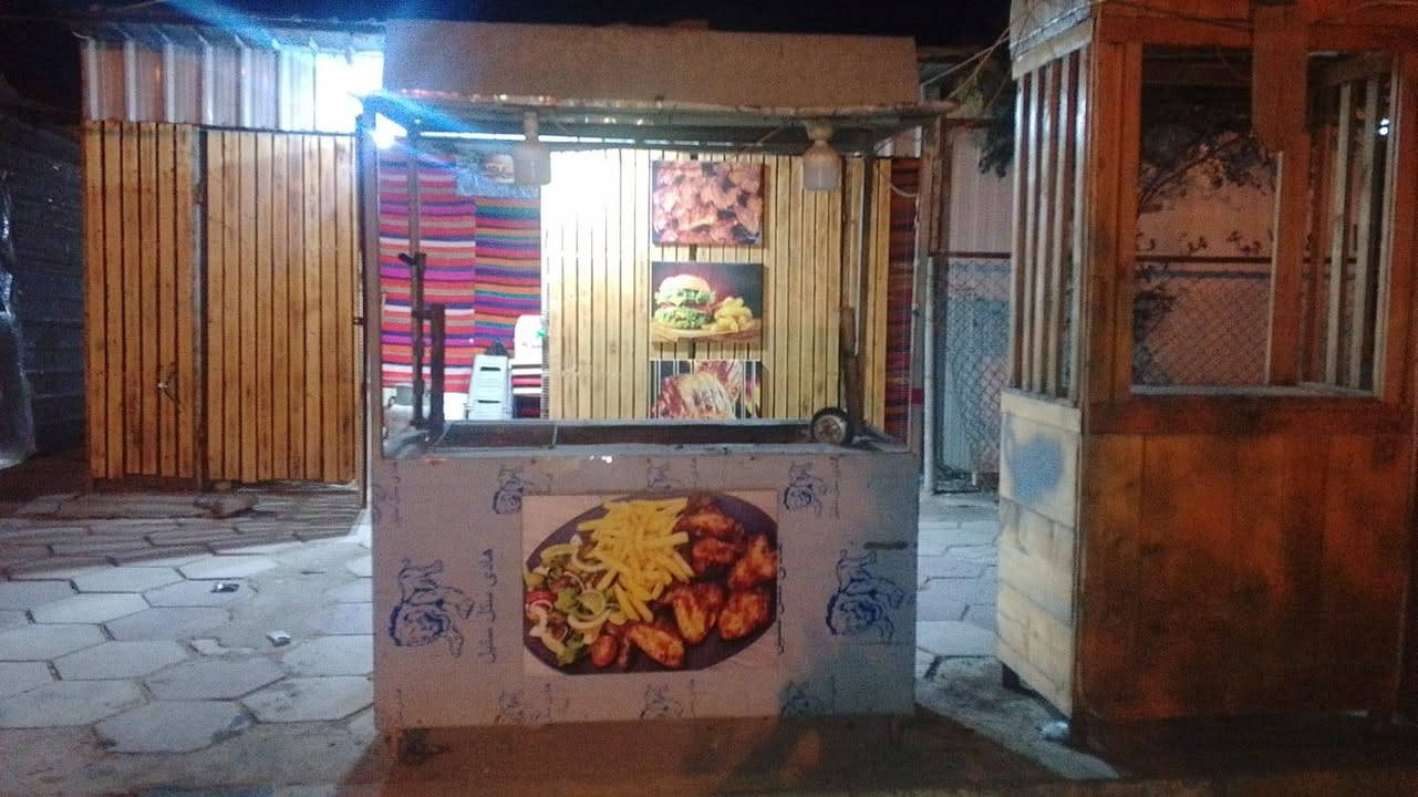 سلام عليكم اغراض للبيع
براد ب٣٧٠ قفل منقله شوي ب٢٦٠ ميز حديد ابو العيون ب١٦٠
شاويه بركر ب١٦٠ قفل دبه غاز ٦٠ قفل حاميه  صاج كهرباء   ب٦٥ 
حاميه فنكر كهرباء ب٧٥
 مكاني #قلعه_سكر رقمي بي واتساب ***********
