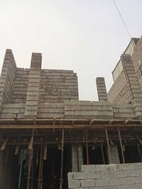 كبس البناء • تنظيف الموقع • سياجات جملونات