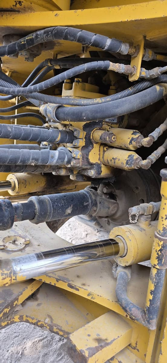 سلام عليكم شفل كاوسكي وارد امريكي موديل 2012استفسار على رقم ***********
