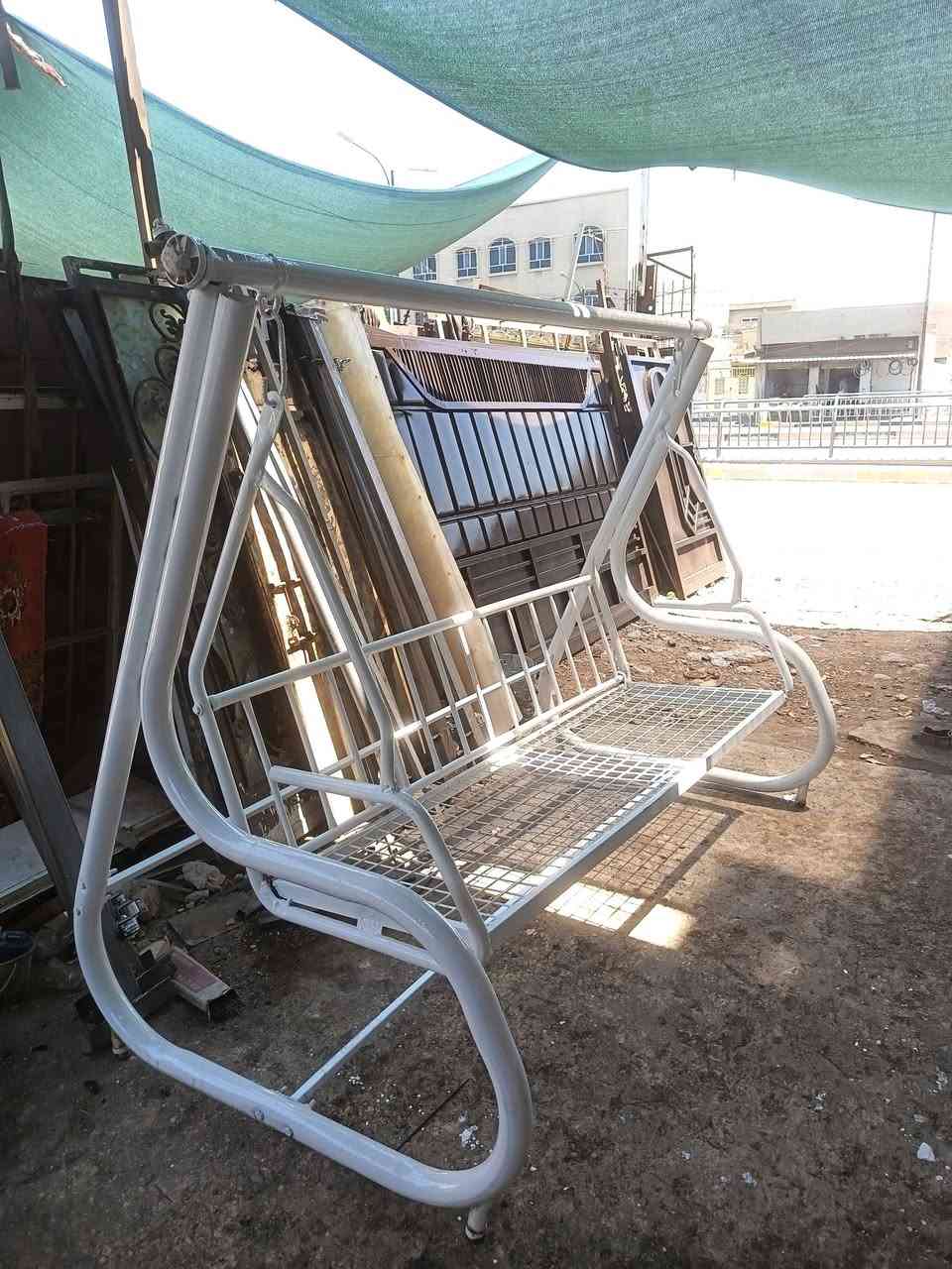 مرجوحه للبيع السعر ١٢٠ اليريد يجي خاص او يخابر ***********
