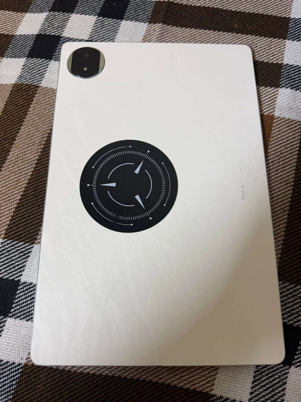📱 للبيع: Honor MagicPad 2
• الموديل: هونر ماجيك باد 2 (Honor MagicPad 2) - اللون الأبيض الرخامي.
• المواصفات: شاشة OLED تدعم IMAX Enhanced، أداء ممتاز وسريع جداً، وصوت محيطي قوي.
• الملحقات: حافظة كيبورد أصلية (Smart Keyboard).
شاحنة الاصلية 
• الحالة: نظيف جداً وبحالة الممتاز.
• السعر: 575 ألف دينار.
📞 للتواصل: واتساب فقط على الرقم ***********

