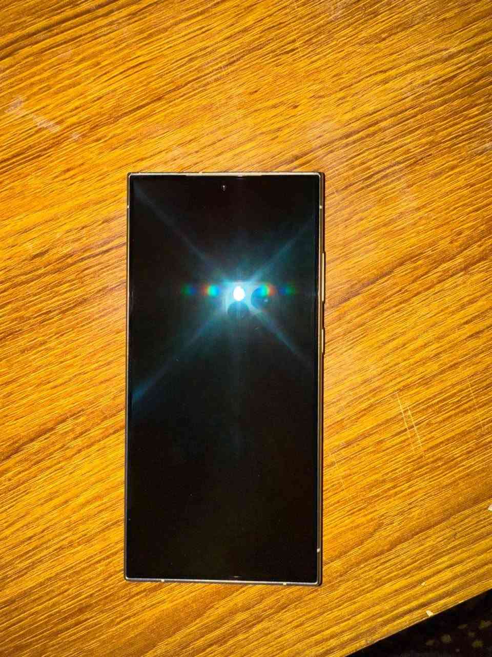 للبيع  مكلف بنشر *********** مناسب مستعجل ع بيعه كامل هو غراضه
