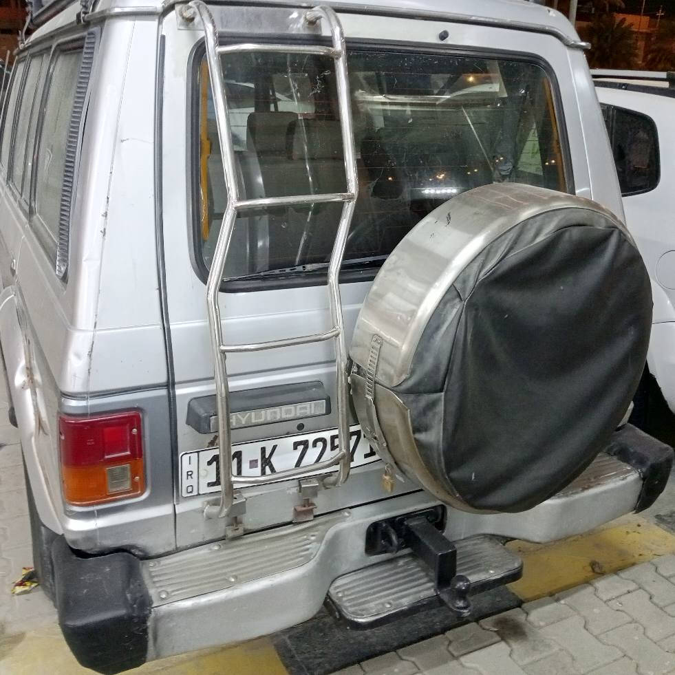 سلام عليكم كالوبر موديل ٩٢ كير عادي الوكير شغال سياره جاهزه من كلشي تخم تاير حداديه مكينه كير كلها جاهزه 
تبريد شغال سياره بلاديه السعر ٦٠ وبيه مجال رقم بغداد انكليزي مشروع وطني بسمي سنويه جديده والهزه ما صاقطة مكاني نجف  كوفه رقم الهاتف *********** النجف, العراق
