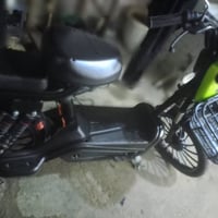 دراجه شحن للبيع حجم:20 جديده استعمال شهرين  مكان الامين بغداد  رقم 077...