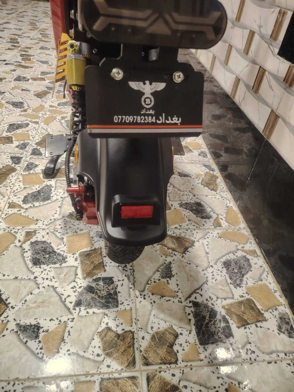 سلام عليكم دراجه شحن للبيع R9 جديده قبل فتره اشتريته فتح كارتون لسعر 450 بيهه مجال قليل لشراي يراسلني
رقمي ***********
   العنوان محافظة واسط قضاء الصويره
موصفات الدراجه ⏬

موديل 2024 للبيع
 عقل زيرو وملف زيرو والكفرات ما بيهم أي شي 
الدراجه ماشيه 4000 فقط حقيقي

مواصفاتها

بصمات ثنين تشغيل عن بعد + مانع سرقه قفل وفتح +سويجات ثنين وياها

اشاير يمين يسار شغاله

لايت ناصي LED دائري + لايت عالي ابيض زنون

 4 سرعه . السرعة الكامله 99
5 بطاريات تمشي بل شحنه الوحده من 33 إلى 35 كيلو
 الشاحنه والبايدرات الاصليه موجوده

الدراجه جديده بمعنا الكلمه وناعمه كلش تجي تفحص وتشوف بعينك مكاني محافظة واسط قضاء الصويره الدراجه سعرها 450 الف وبيها مجال
