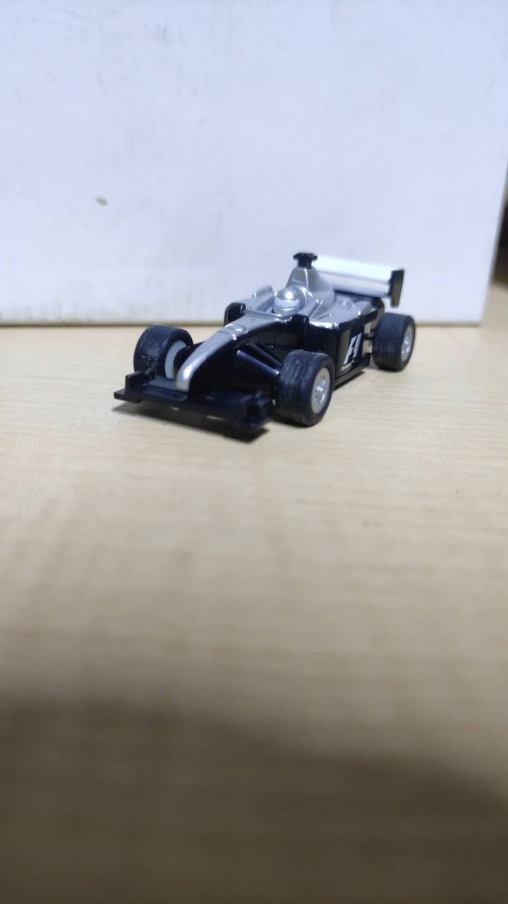 سيارة رياضية تكويك بالة ياباني متوفرة كميات سعر القطعه 500 دينار يوجد توصيل سدة مسيب ***********
