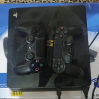 بلي فور مهكر واحد تيره جهاز نضيف 100بل100غراضه كامله 07748289181