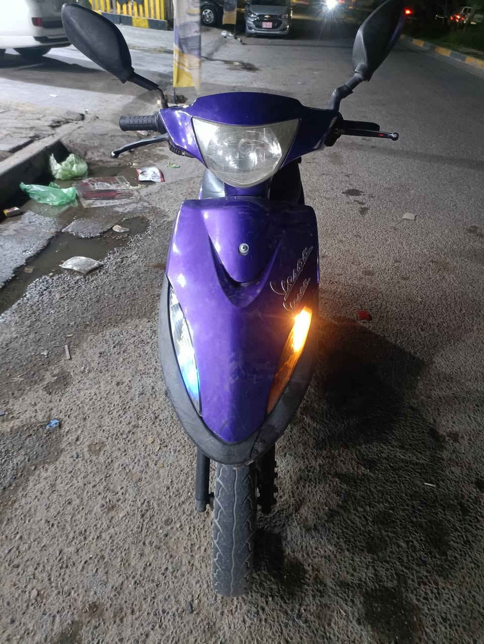 دراجه للبيع شغاله نظيفه السعر 375 ***********
