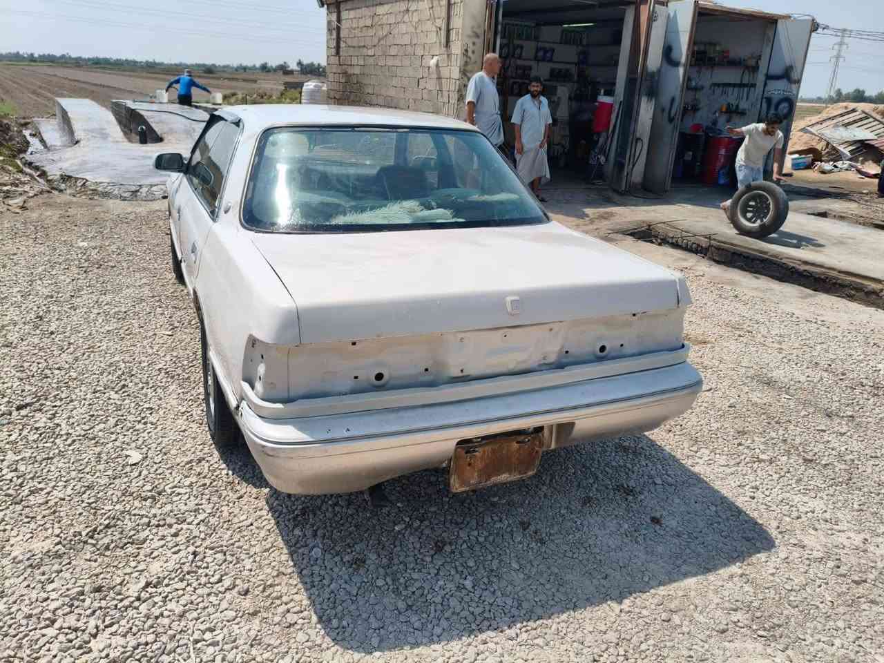 سلام عليكم سياره للبيع موديل ٩٣ شيزر عظم مكينه كير خير من الله تبريد عوزه غاز مالكها ايريد امداور مكينه ثنين ونص مكان نجف الشرف مشخاب ناحيه القادسيه *********** سعر ٢٥ اوبيها مجال قليل
