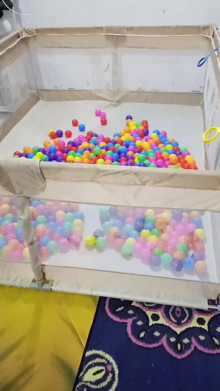 السلام عليكم شباب أغراض منزلية والعاب اطفال ايباد كيتار جنط سفر ورد اغصان كلشي بلصور موجود باسعار مناسبة الشراي يتواصل ***********
