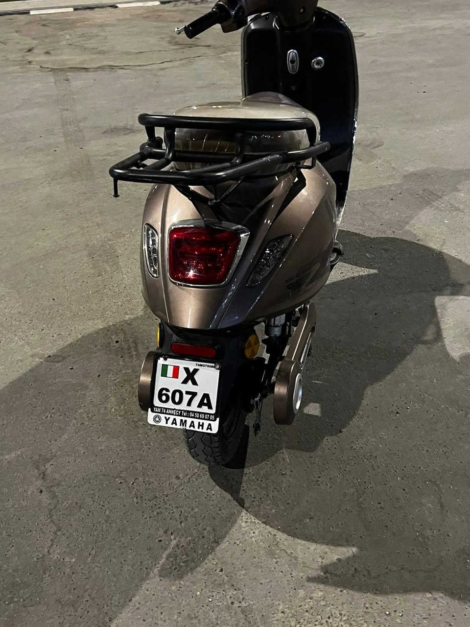 دراجة شحن للبيع تجي 5باتري كبار من شركة تالج تجي بنضام بك R لاايت عالي ناصيف زنون اشارة يمنة يسرى تجي سويجن وبصمتين السعر 650وبي مجال قليل اي استفسار راسلني خاص


**إذا كنت صاحب هذا الإعلان وتريد حذفه لأي سبب، رجاءا أرسل رسالة إلى الدعم الفني**