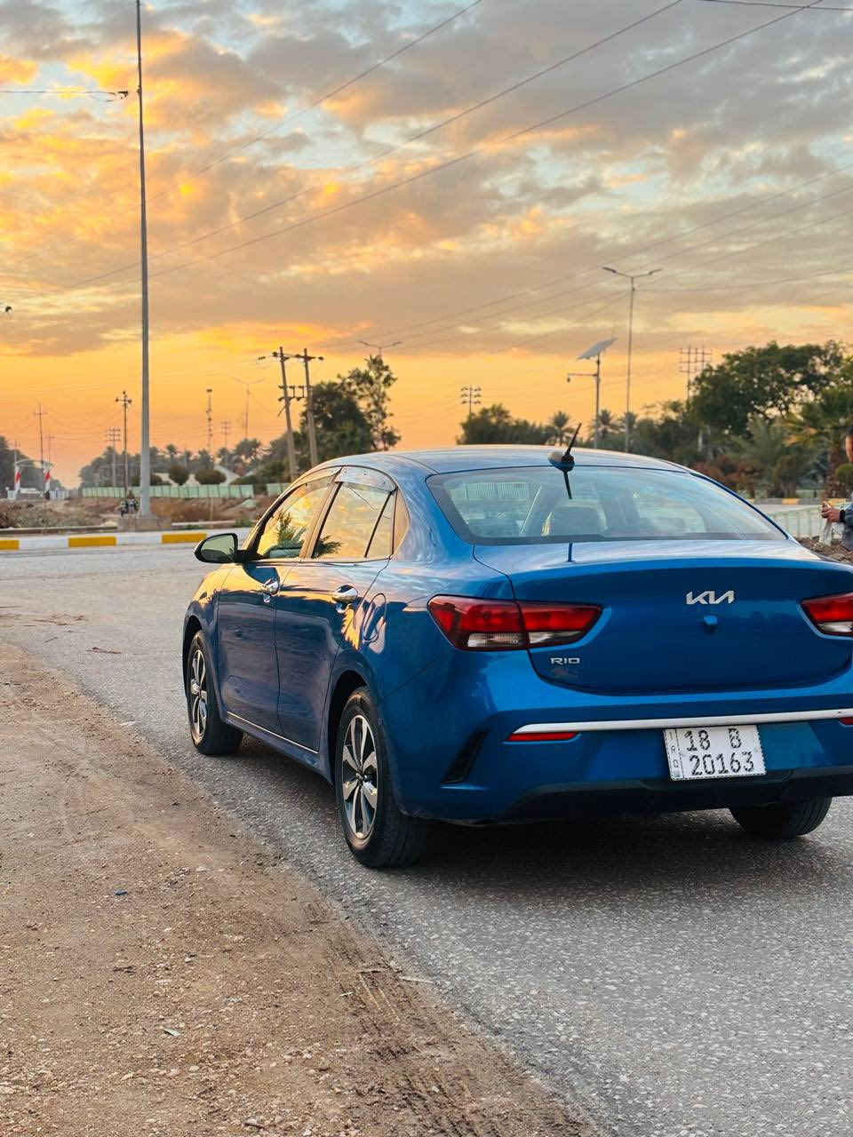 السلام عليكم للبيع كيا ريو 2023
السياره جديده كلش رقم بابل ب اسمي ماشيه 34 ضربته جاملغ عكس السايق مبدل و شويه من البنيد بدون دواخل فول مواصفات ما عدا الفتحه " ويل كروم " يدات نيكل " بصمه تشغيل " كامرا دوراه "تحديد مسار " نضامين قياده" مثبت سرعه" و باقي المواصفات المعروفه 
للمزيد من التفاصيل اتصال ***********
