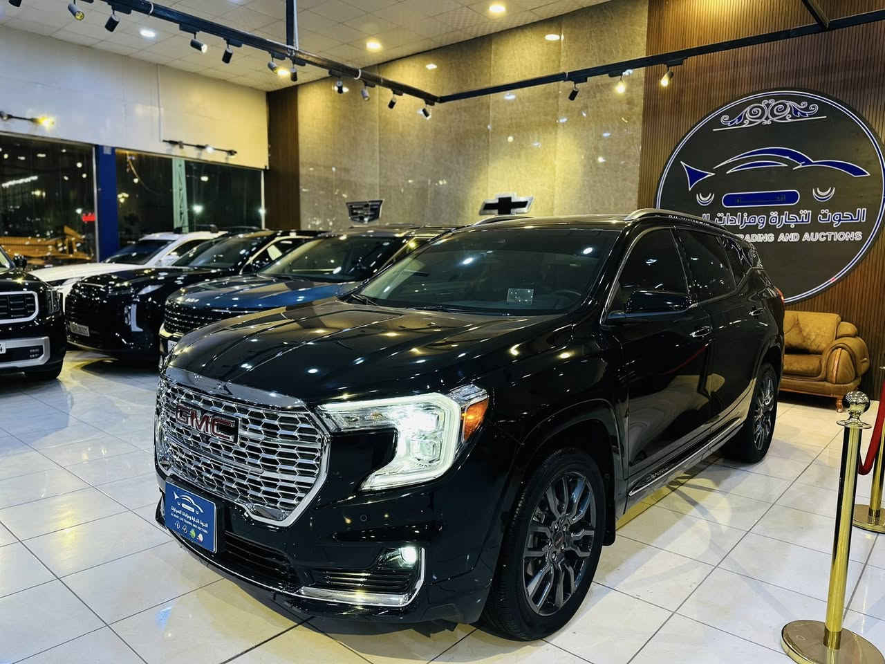 #اعلان_بيع_سيارة
🔷السيارة : جي ام سي تيران دينالي🔥
🔷سنة الصنع : 2024
🔷اللوحة : بغداد
🔶السعر : 240 ورقة
🔷الضرر : مكفولة من الصبغ فقط تعديل عالبارد في قبق الصندوق والجاملغ الخلفي.
🔷ضرر الايرباك : بدون ضرر .
🔷رقم الشاصي : 3GKALXEG2RL354763
______________________________________
🔷المواصفات: دينالي 1/1
🔹حجم المحرك 4 سلندر 1500 توربو 
🔹عداد المسافة 9 الف ميل
🔹فور ويل AWD
🔹كاميرات محيطية 360
🔹فتحة سقف بانوراما 
🔹رادار امامي وجانبي وخلفي
🔹تنبيه الخروج عن المسار
🔹حساسات امامي وخلفي
🔹جنطة كهرباء
🔹كراسي جلد 
🔹الكراسي الامامية كهرباء
🔹تبريد وتدفئة الكراسي الامامية
🔹ميموري كرسي السائق
🔹ويل كب حجم 19 انج مع اطارات بحالة جيدة
🔹وضعيات قيادة
🔹لايتات LED بالكامل
🔹شاشه تحكم بالايعازات
🔹تحكم ستيرن جهتين
🔹بصمة ابواب وتشغيل وتشغيل عن بعد
🔹مع باقي المواصفات الاعتيادية
————————————————————————
☎️ الاتصال :

***********
📍النجف الاشرف - المدينة المائية - معرض الحوت
