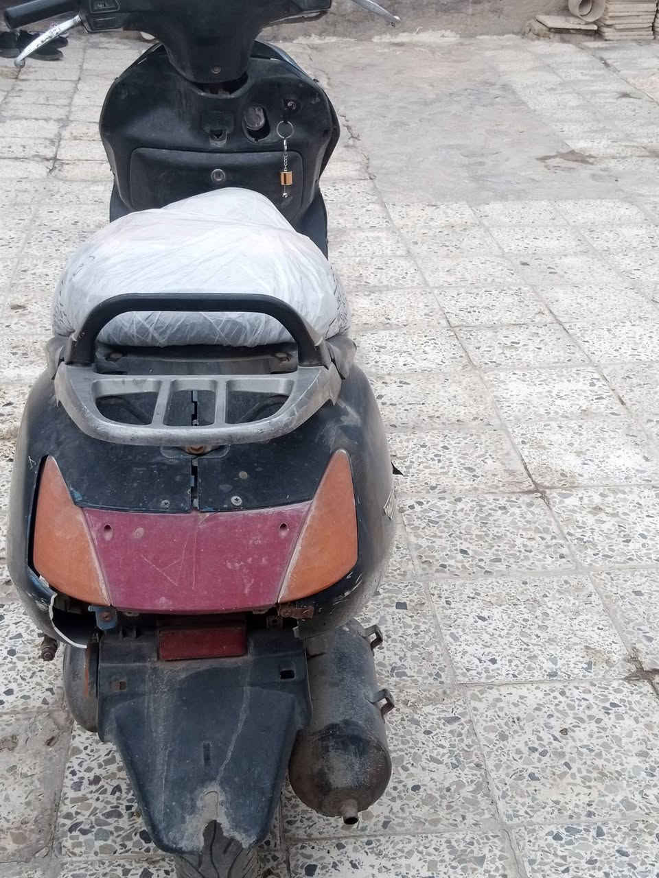 سلام عليكم دراجه نوع سبيسي تمشي 100مكينته مجفته مرا وحده السعر خاص


**إذا كنت صاحب هذا الإعلان وتريد حذفه لأي سبب، رجاءا أرسل رسالة إلى الدعم الفني**