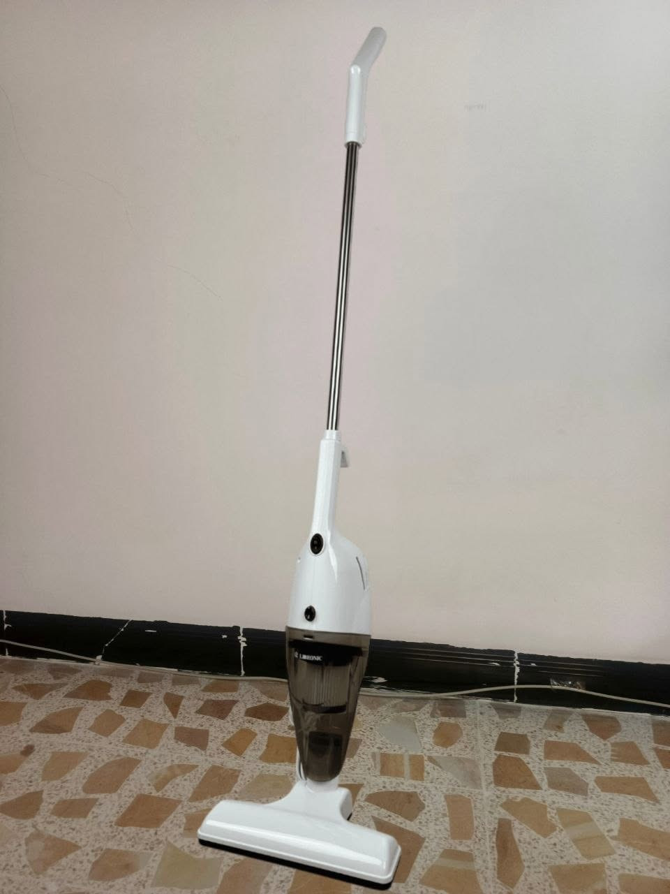 مكنسة عامودية + اصلية وما مستخدمة جديدة 
سعرها كلش مناسب ٣٥ الف والتوصيل مجاني 
بيها ضمان اسبوع 
صناعة ألمانيا ( تاتي مع ملحقات اضافية)
​
​
​
​
​
💫 FJgrR7 🌈


**إذا كنت صاحب هذا الإعلان وتريد حذفه لأي سبب، رجاءا أرسل رسالة إلى الدعم الفني**