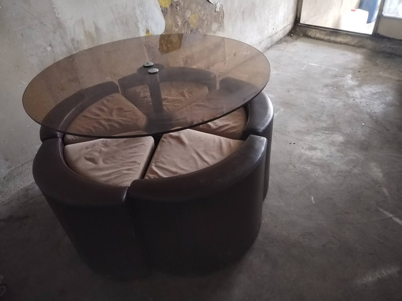 اسلام عليكم ميز طعام ٥ كرسي السعر ٤٥ الف اتصال بل رقم ***********
