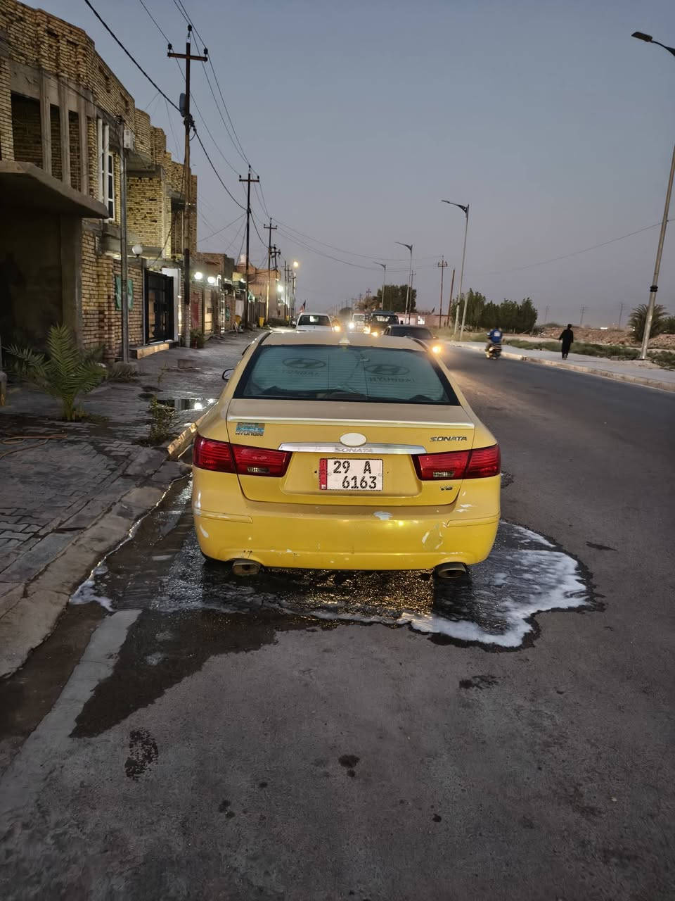 متاح سوناتا 6سلندر رقم انكليزي واسط سياره نضيفه بيها مبدل بنيد وجاملق تبريد حداديه تخم تايرات كله جديد سياره خير من الله السعر 95
مكان السياره كوت واسط
 ***********
